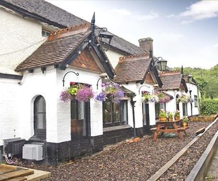 The May Garland Inn Hellingly Exterior photo